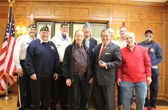 Rep. Morelle stands with local Vietnam War veterans