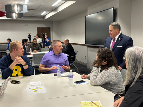 Congressman Morelle speaks with consitutents.