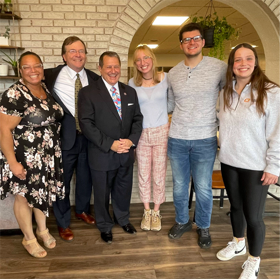 Rep. Morelle visits Golden Harvest Bakery