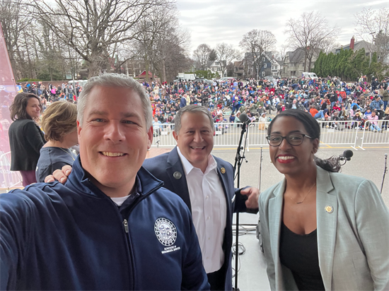 A selfie with County Executive Bello, Rep. Morelle, and Senator Brouk at RMSC