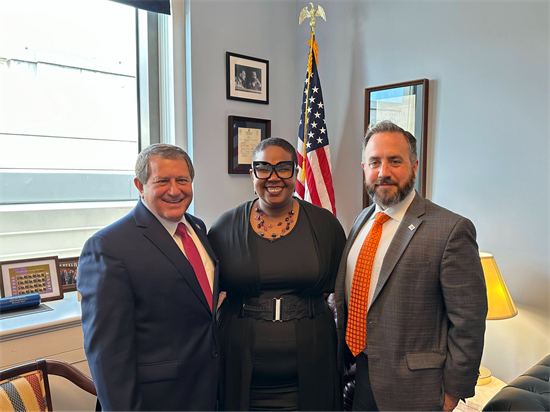 Rep. Morelle meets with Foodlink