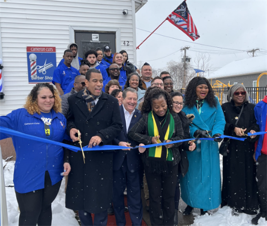 Congressman Morelle attends ribbon cutting at Cameron Cuts