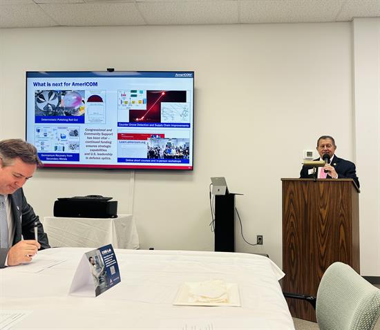 Congressman Morelle speaks at the AmeriCOM Meeting.