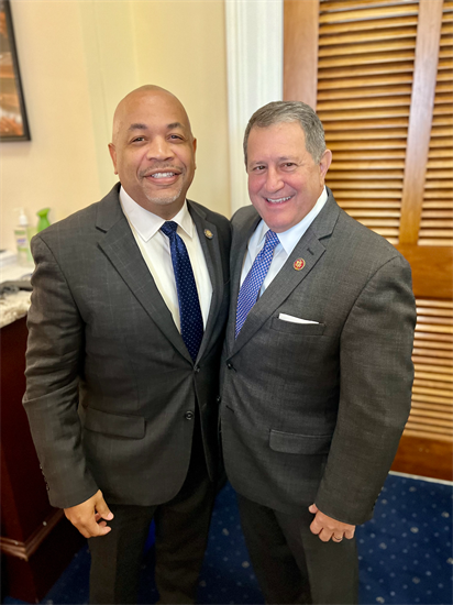 Rep. Morelle stands with New York Assembly Speaker Carl Heastie during a meeting in Washington