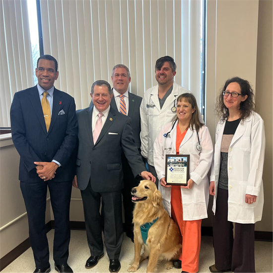 Rep. Morelle, local leaders stand at Rochester Emergency Veterinary Services