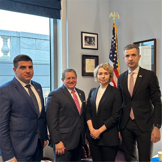 Congressman Morelle meets with a delegation of Ukrainian leaders