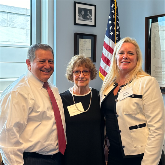 Rep. Morelle meets with AONL